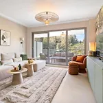 Chic 2-Bedroom Getaway In La Cala De Mijas Rdr466