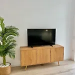 Anelsa Suites Serranos 1