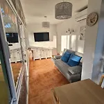 Iris 15 - 24H Reception - 2 Bedrooms