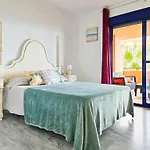 Beautiful Sea Views Duplex Penthouse In Manilva