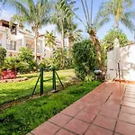 Explore Life At Los Naranjos Marbella - Rdr453