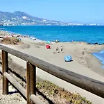 Marina IV Relax & Unwind With Sea Views, Pools & Bbq Beachfront In Mijas Costa & Fuengirola