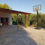 Chalet Con Piscina Lua Home