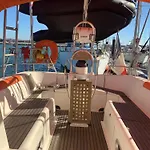 Voilier Sun Odyssey 47 Le Chose Sur Mer