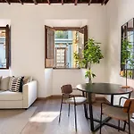 New Cozy Home Best Location