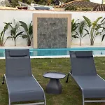 Chalet Con Piscina Privada Y Cerca Del Mar Chiclana La Barrosa