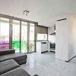 Apartment Thalassa-1 By Interhome