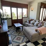 Apartamento Frente Al Mar Con Terraza Y Vistas Fabulosas, Miami Playa - Es-9-157