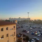 Apartamento En El Cabanyal Enfrente De La Marina Real