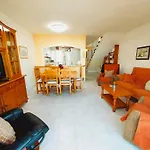 Buenavista Duplex 3 Beds Close To Amenities And Beach In Calahonda