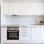 Penthouse - Sea Views & 5Min To Beach - Fast Wifi - Ac