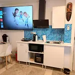 Hostal Estudios