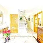 Impeccable Summer Family House