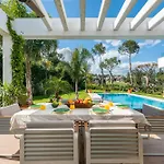 12 Guests - Prime Golf Villa Oasis - Malaga Host