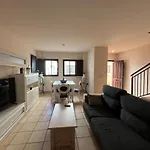 Charming Duplex In Hacienda Del Alamo