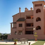 Sun, Pool & Relax Near The Coast - Free Parking