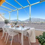 Cozy 2 Bdrm Apt W Sea Views Next To Puerto Banus