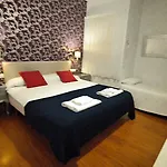 7 Moons B&B