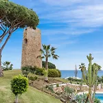 Charming Seaview Apartment With Pool In La Cala By Costarentals - Ref 49