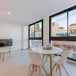 Apartamento Primero En Centro De Malaga