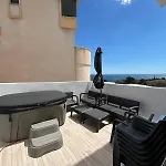 Elegant 3 Bedroom Apartment In Torrequebrada