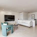 Molo Residences Boutique Apartments At Senorio