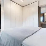 Bright Apartment Ferry Terminal & Las Ramblas