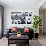 Apartment In Hospitalet