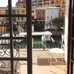 Romantic Apartment With The Scenic View Of Yachts