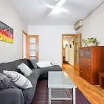 Cozy Flat In Poble Sec