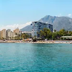 2 Bed Gf Apt Near Puerto Banus
