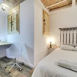 Concordia - Beautiful Flat, Spacious, Central 4 Rooms , 2 Bath