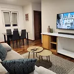 Apartamento Soleado Carballo - Calefaccion Y Netflix