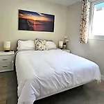 Exclusive Penthouse With Sea Views At Dunas Beach