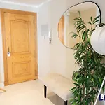 Luxurious Marbella Apt Near Puerto Banus - Hot Tub