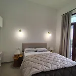 Mandarina Suites - Unique Apartments In Valencia