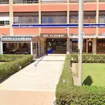 Apartamento Playamar - Vistas Al Mar Y Parking Gratis