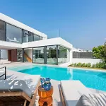 Extravagant 5 Bdrm Golfer'S Villa With Private Pool