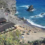 Monte Leon 07