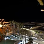 Apartamento Primera Linea De Playa Torrox Costa Malaga