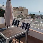 Apartamento Lidia Planta 2, La Carihuela 1ª Linea Playa, Vistas Mar, Buhardilla 1 Dormitorio, 40 M2, 1-3 Huesped, Terraza, Wifi