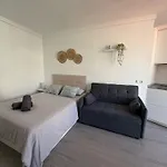 Studio Apartment In Maite
