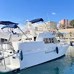 Barco Muy Acogedor En Valencia