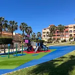 Atico Con Terraza Y Vista Al Mar, Almerimar