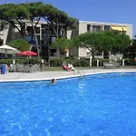 Bright Apartment In Gava Mar
