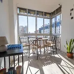Mavi'S Apartment
