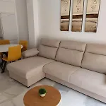 Apartamento A 100 Metros De La Playa, Centrico