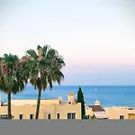 Estrella De La Bahia