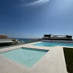 Luxury 3Bed-Apartment With Stunning Sea Views