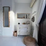 Moderno Duplex Coastal Style